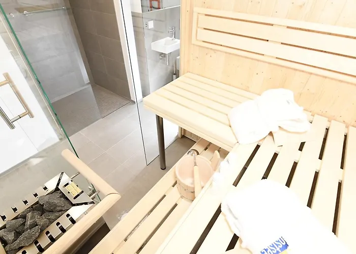 Haus Wetterhexe - Fewo 01 *